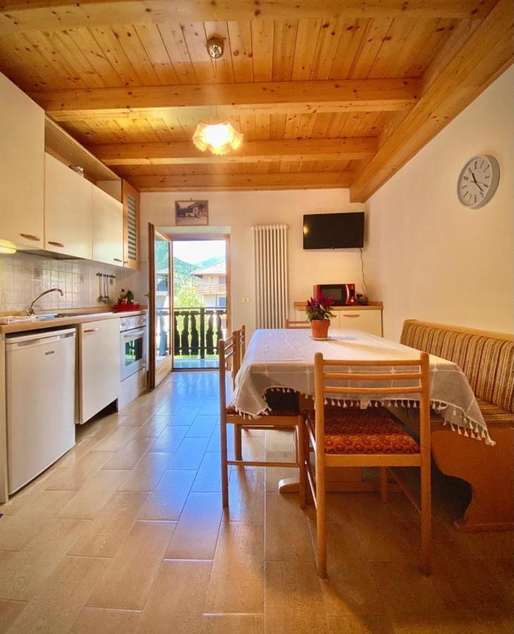 Casa Ortensia Pellizzano Bagian luar foto